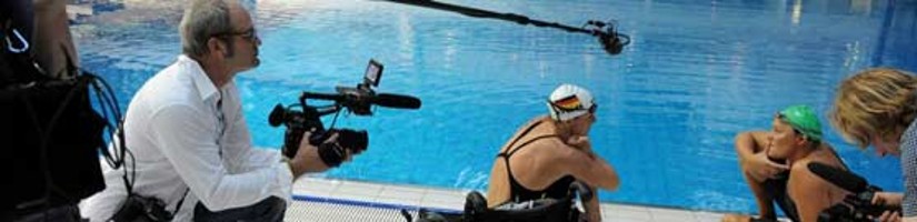 Bild: Filmaufnahmen im Schwimmbad